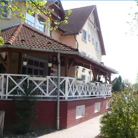 Hotel Francoise 2*