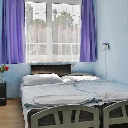 Francoise Hotel 2*